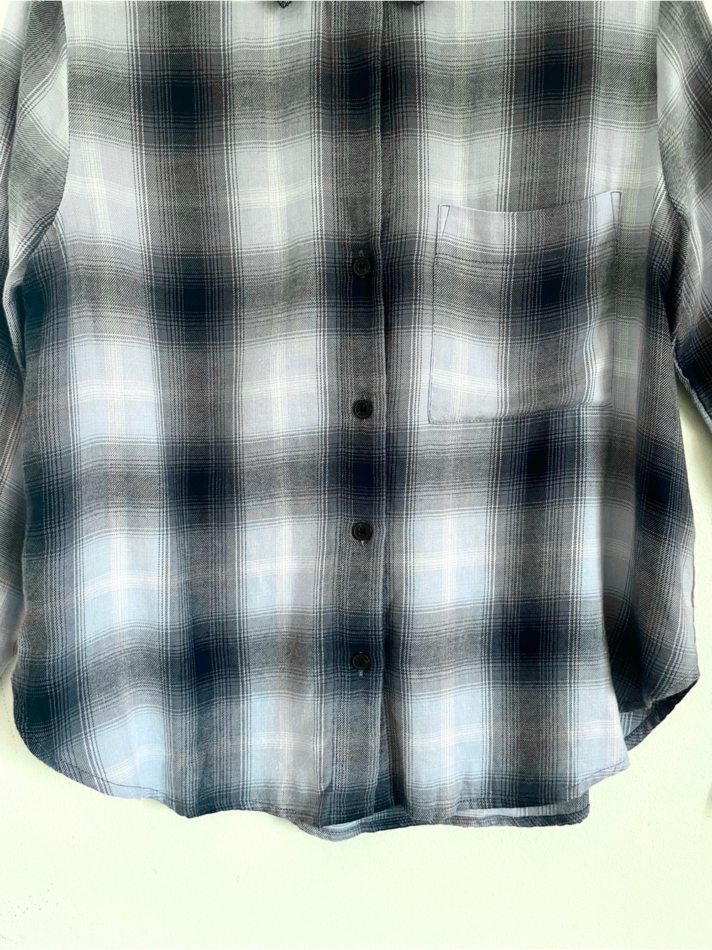 Madewell Easy Y-Neck Button-Up Shirt Size S EUC in Deep Indigo Flannel Comfy - Picture 15 of 15